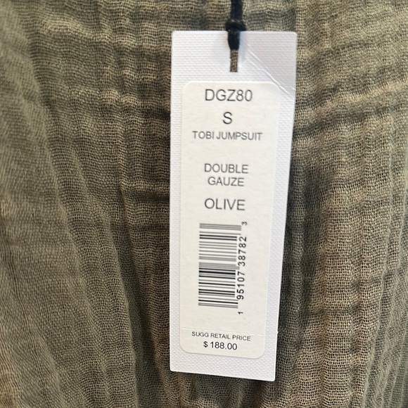 MICHAEL STARS *NEW WITH TAGS* Olive Green Sleeveless Jumpsuit - Picture 3 of 7